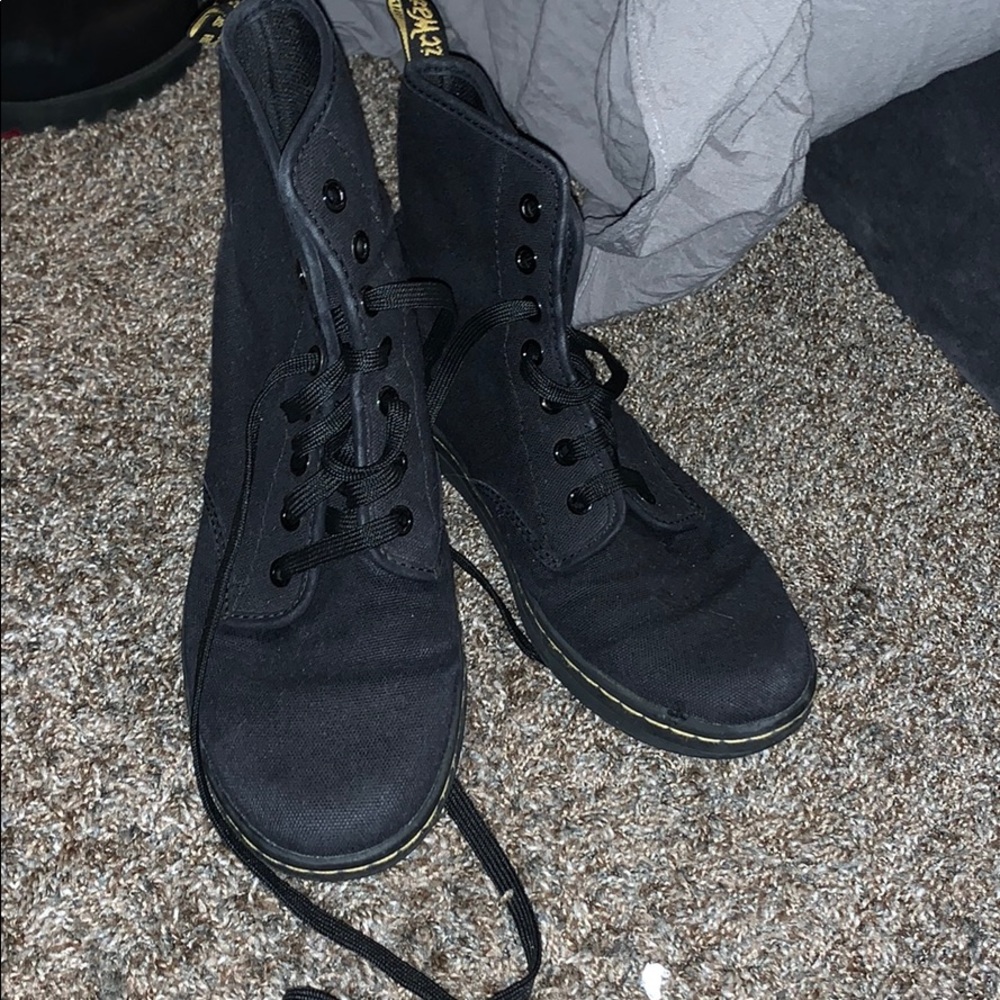 D O C  M A R T E N S